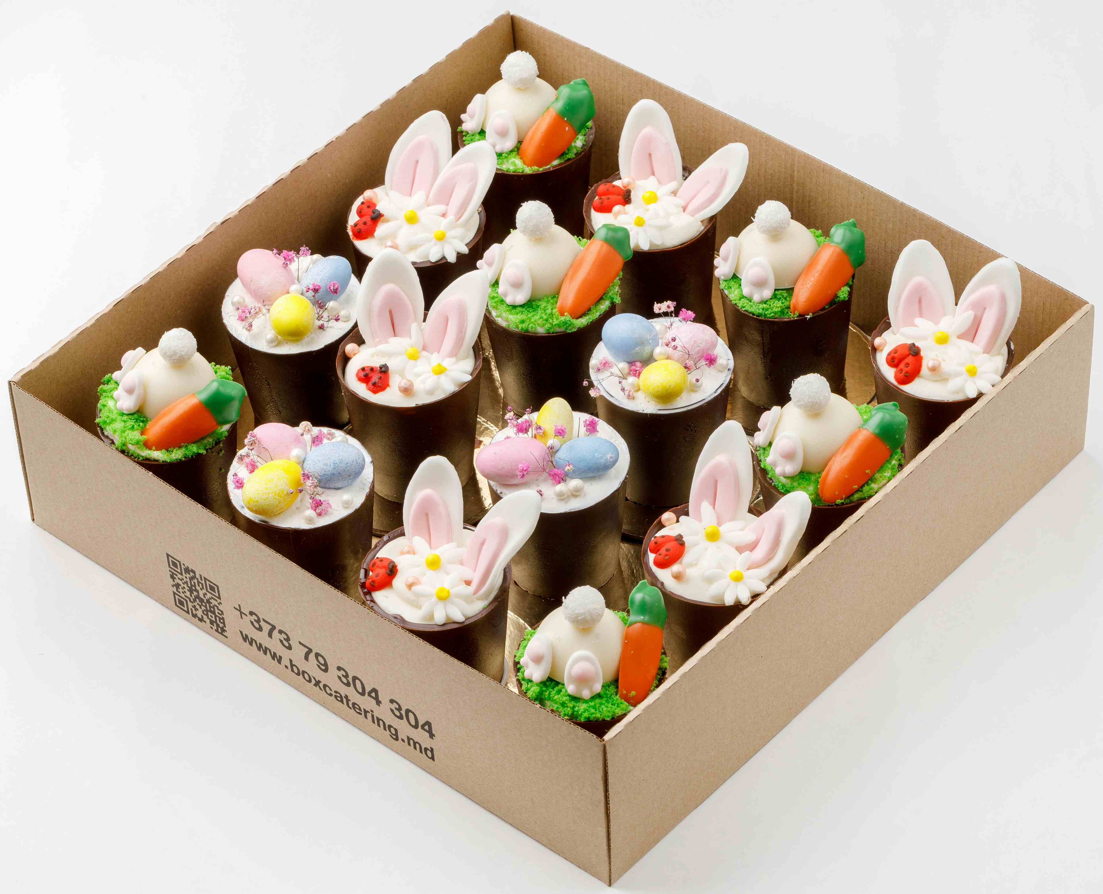 EAster vanilla cake’s in chocolate cups Smart Box